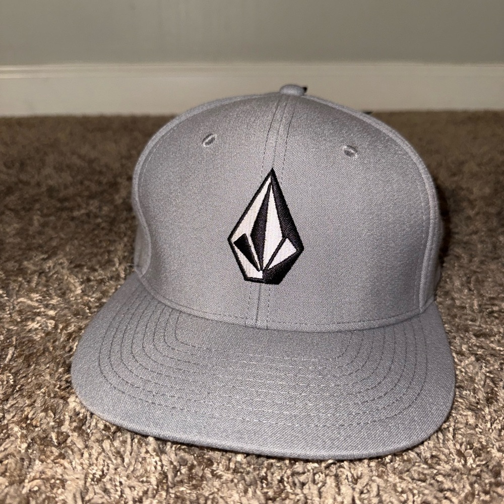 Brand New Volcom Gray Snapback Hat with Black & White Logo